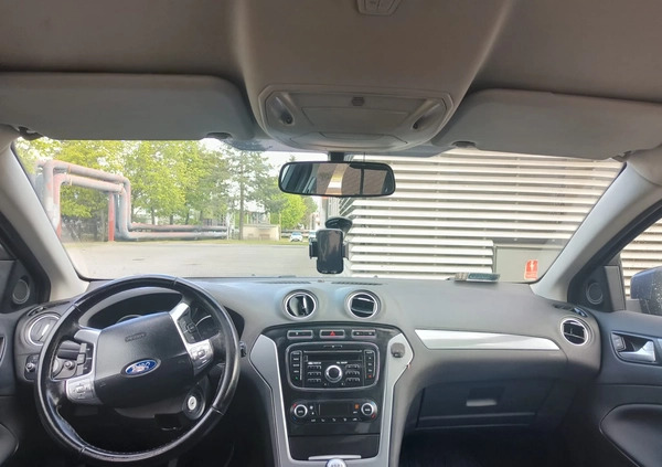 Ford Mondeo cena 20900 przebieg: 289668, rok produkcji 2012 z Poznań małe 277